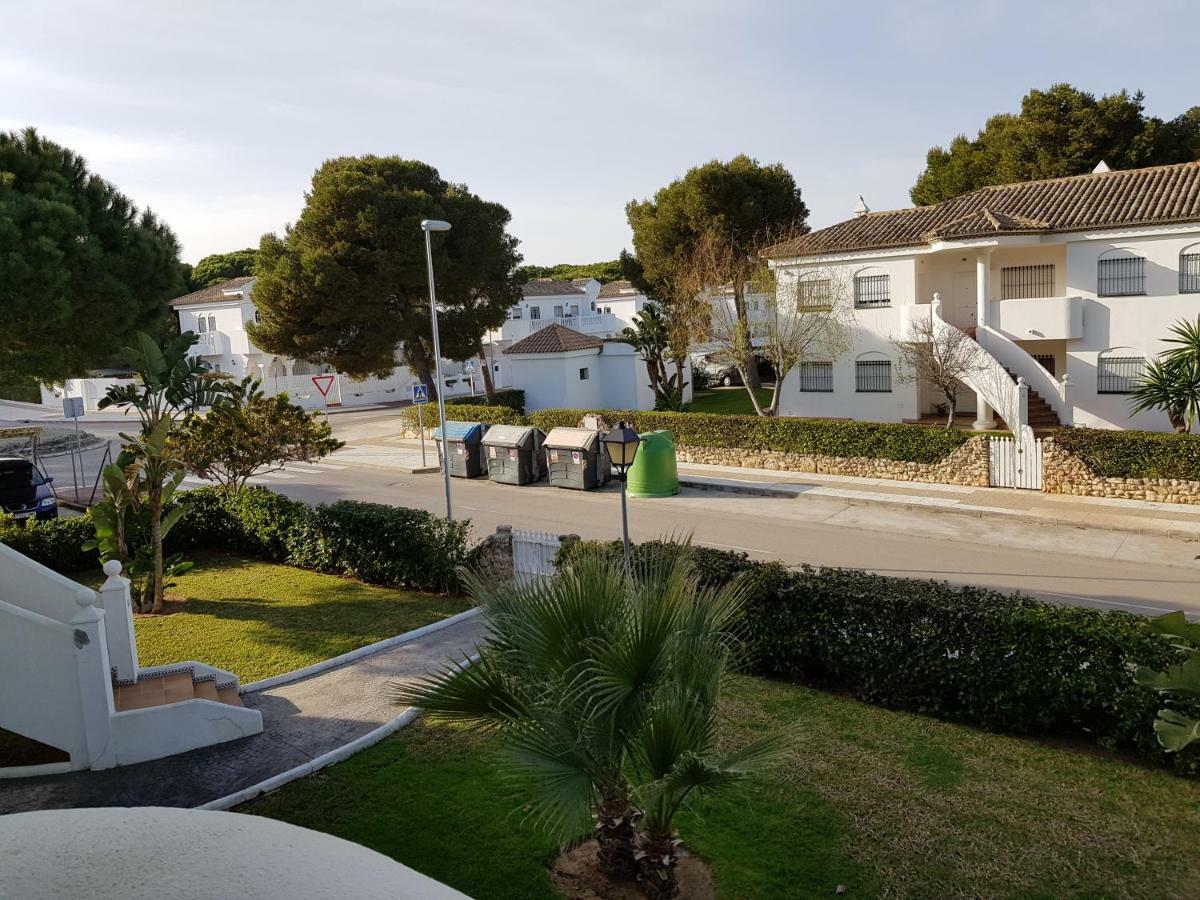 Apartamento Pinar Del Atlantico-La Barrosa Apartment Chiclana de la Frontera Exterior photo